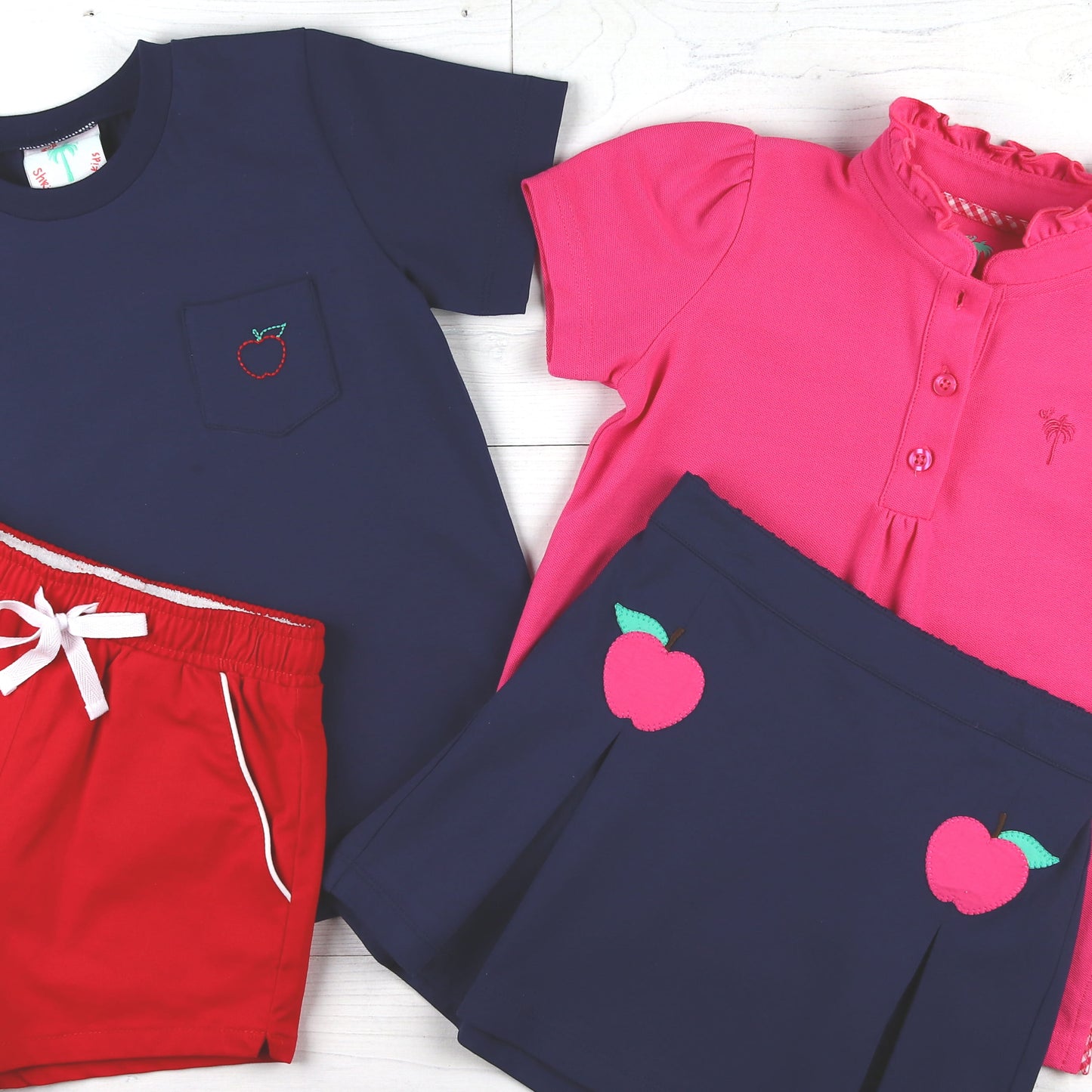 Girls Pleated Skirt - Preppy Apples