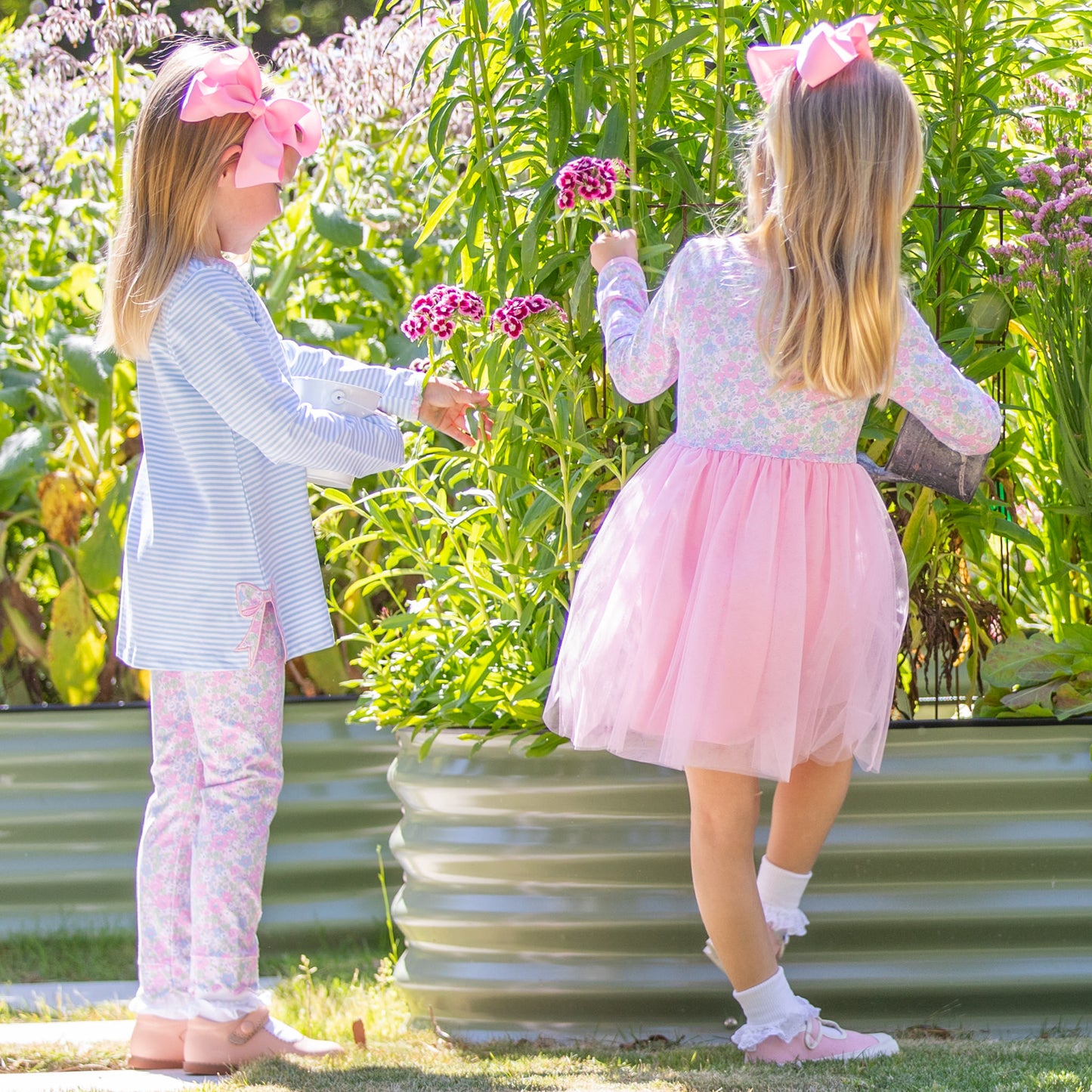 Girls Scallop Leggings - Blushing Blooms