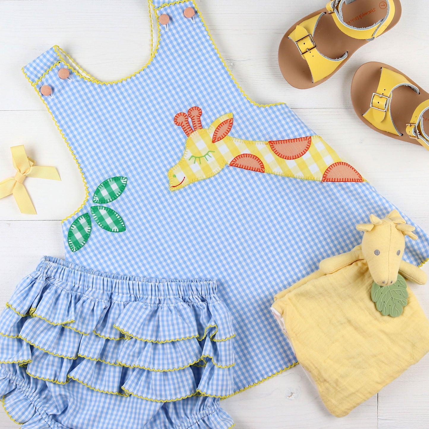 Sunny Giraffe Blankie