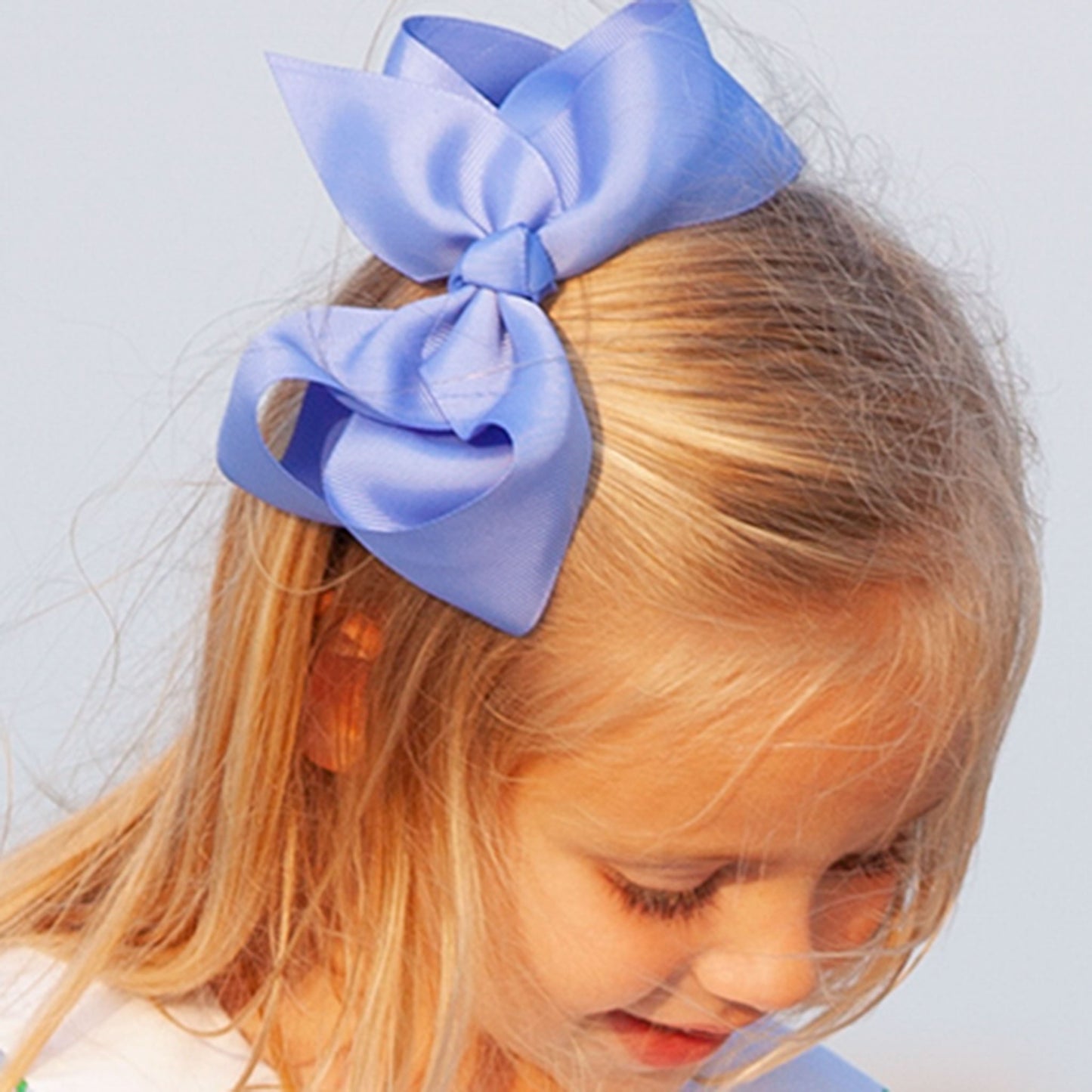 Wisteria Biggie Bow