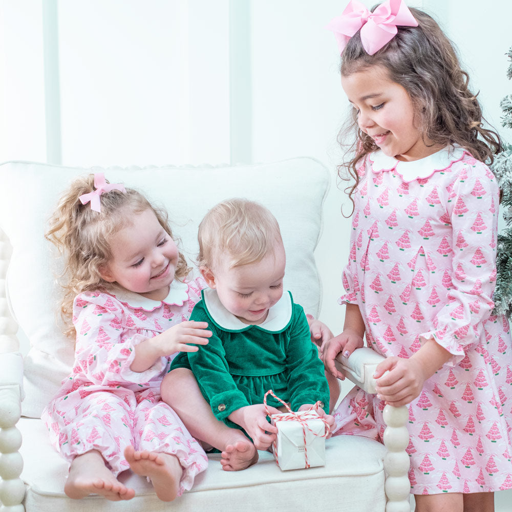 Pink Christmas Tree Bubble matching