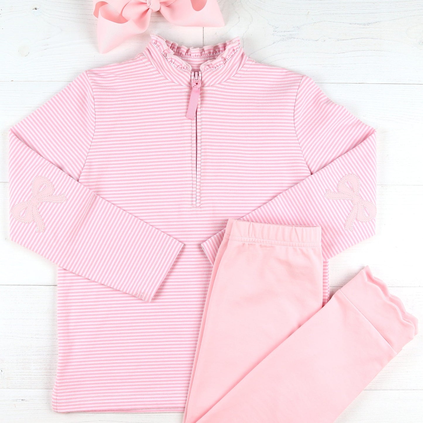 Petal Pink Scallop Leggings – Bow Quarter Zip Petal Pink Scallop Leggimgs