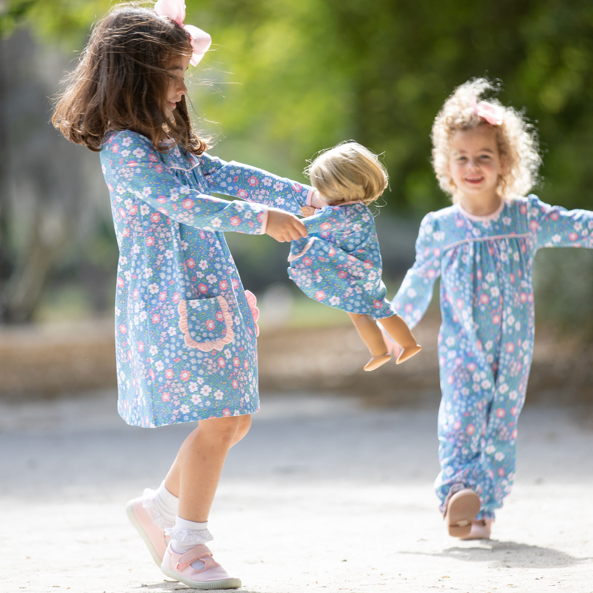 Cornflower Petal Dress – Cornflower Petall Dress Doll